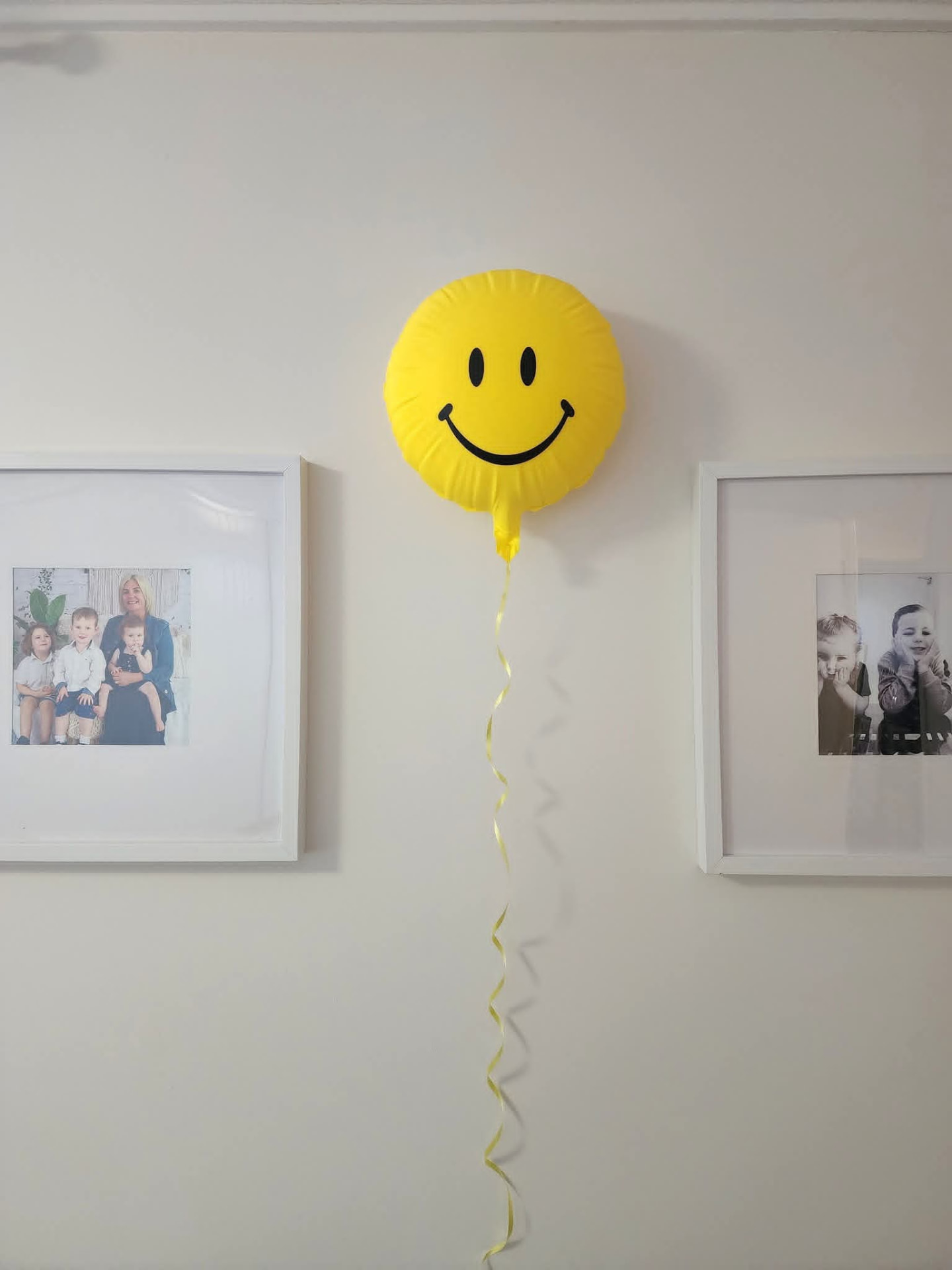 Smiley Face Forever Balloon