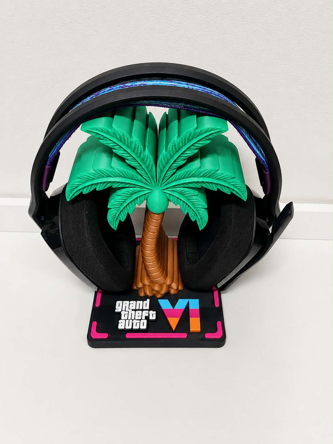 GTA 6 Headphone Stand