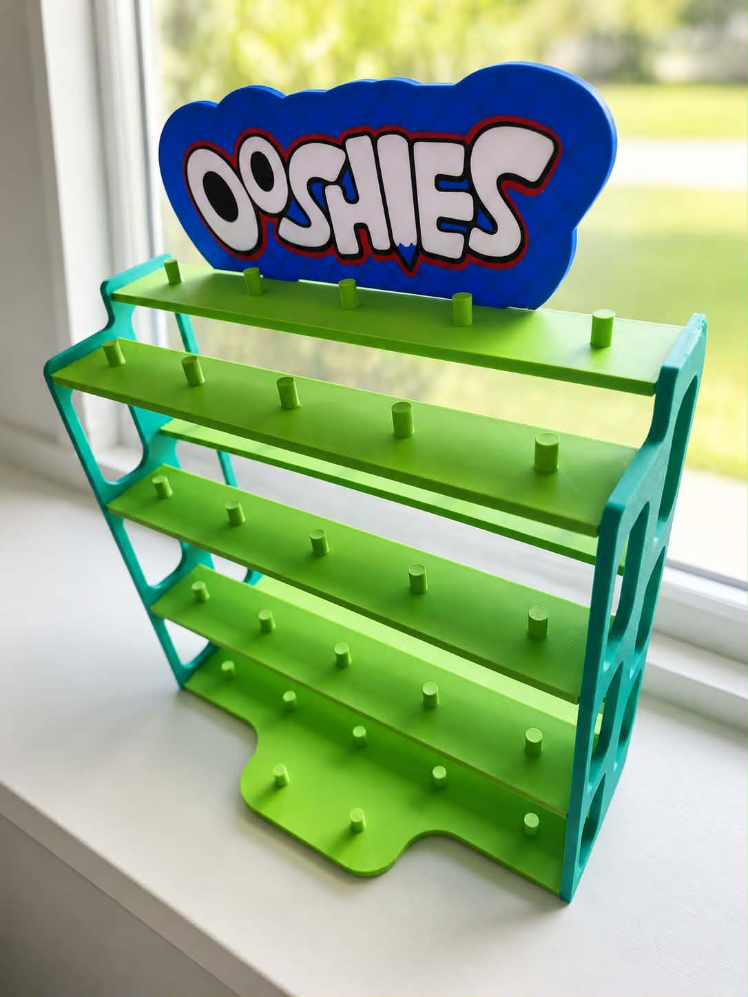 Ooshie Stand